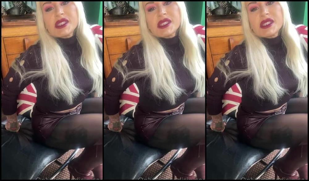 Mistress Ava Von Medisin Aka Avavonmedisin Onlyfans Thick Pantyhose And Over Knee Boots One Of The Perks Of The Colder Weather For You