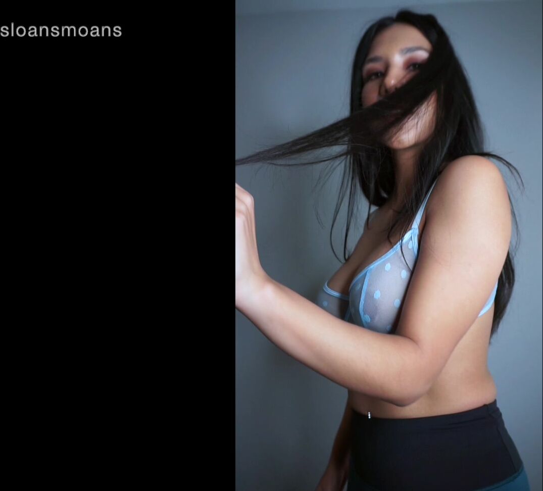Amateur,Dancing,Panty Fetish,Strip Tease,Yoga Pants sloansmoans sexy dance striptease ManyVids