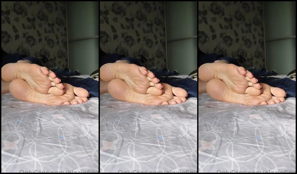 Olga Infinity Aka Olgainfinity Onlyfans Sleepy Feet 1