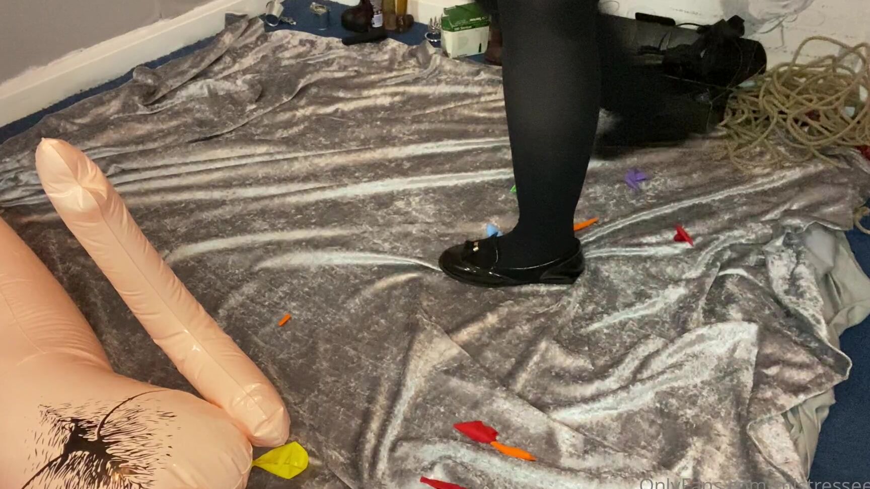 Mistresseeclips Balloon Blowing Then Popping And Deflating The Doll