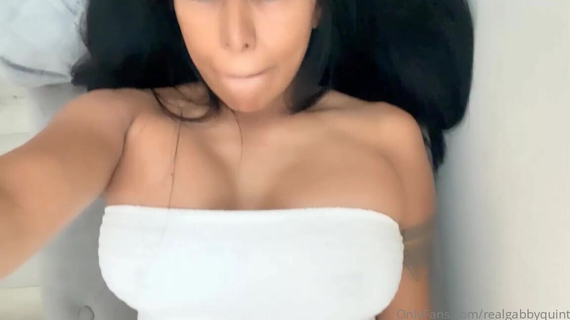 Realgabbyquinteros 2227519096 09 22 2021 Guess The Size And Win A Free Pic Will Be Sent To You Via Dm