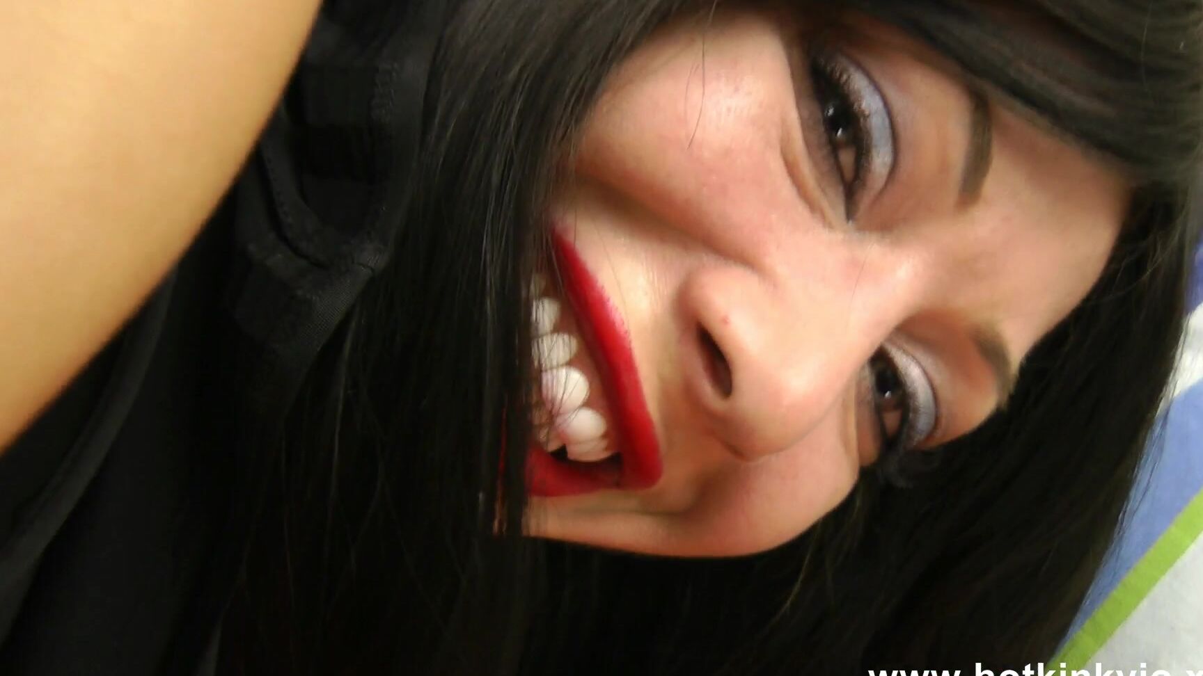 Hotkinkyjo anus hole ruined by AlexThorn fist - 22.01.2017 SiteRip