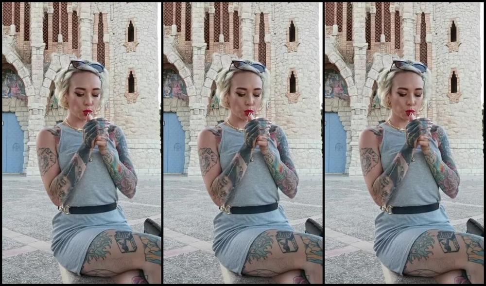 Queen Kinkerbell Nicknamed Kinkerbell23 Onlyfans This Was A Very Relaxing Smoke Up Until I Noticed People Were Watching Me Whilst Waiting