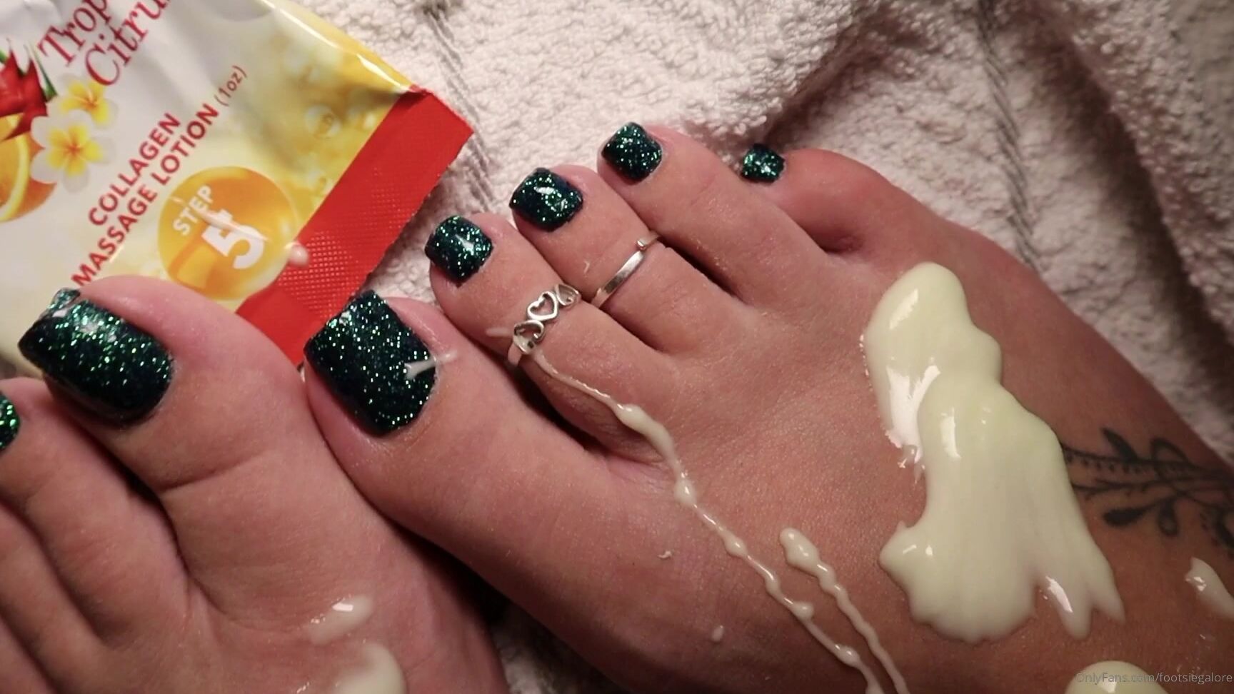 Footsiegalore Min Vid This Made My Feet Softer Than I Ever Imagined I Also Thought I Had Removed Mo