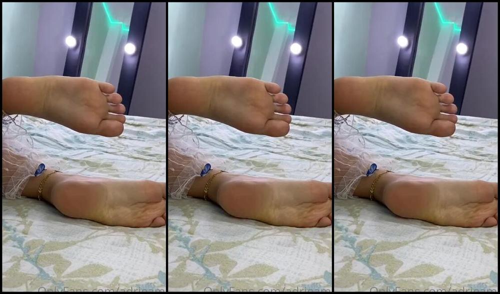 Adripiecitos Aka Adrieamb Onlyfans Video 976