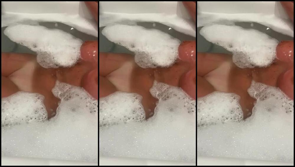 Ladydarkangeluk Onlyfans Arrived In England At Folkstone Airbnb Its Cold And A Beautiful Bath Is Here So Yes