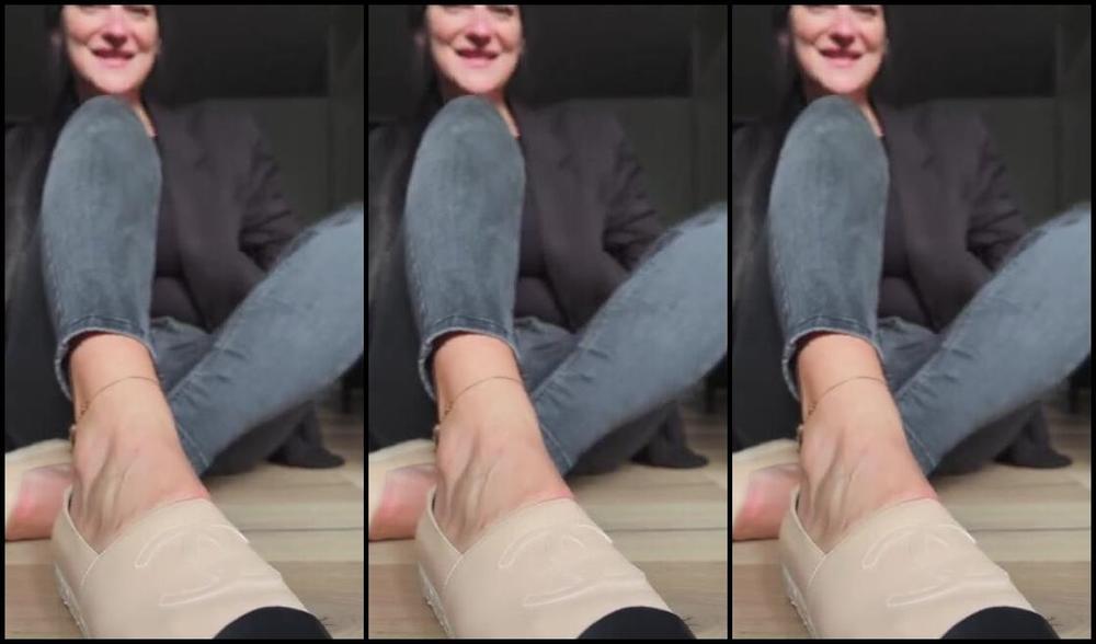 Goddessmona 91 Onlyfans Heute Gab Es Endlich Nochmal Nylon Pedsocks An Meinen Fchen Nach Einem Tag Schon So Schn Feuchtp