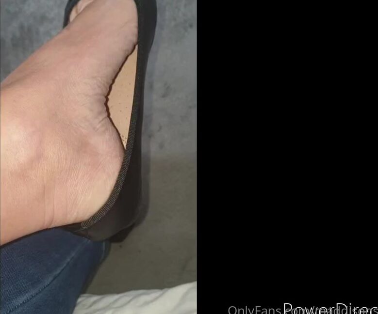 Maddison Spoilt Nicknamed Maddisonspoilt Onlyfans Who Doesnt Like A Ballet Shoe And Some Heel Popping Twitching With Your Tongue Out