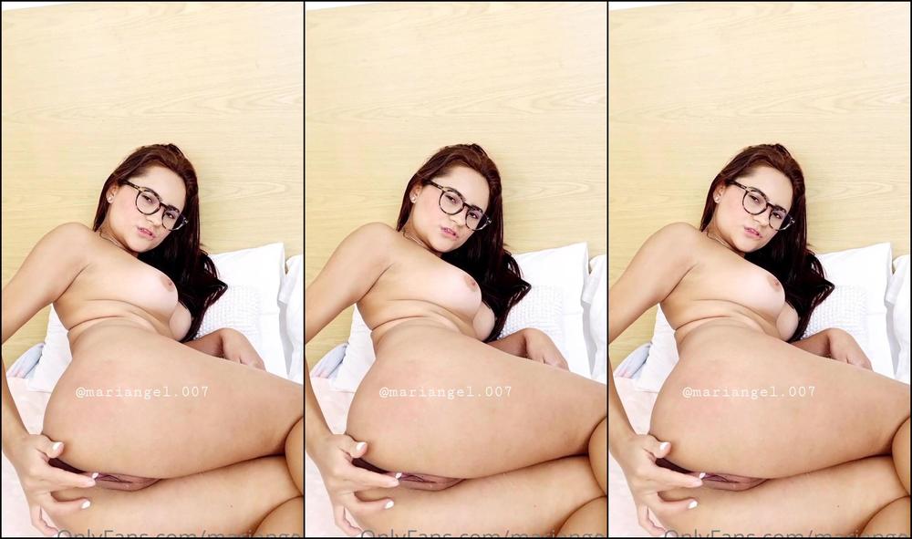 Mariangels I Just Took A Hot Shower But I Was Feeling Horny So Th