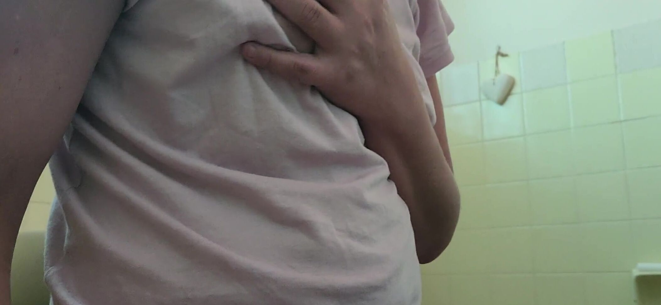 Моя Сводная Сестра Вошла В Ванную И Быстро Дрочит Мне Wtf Pornhub Com