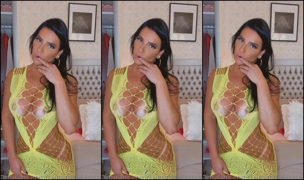 Lumakardashianvip 2497407754 06 22 2022 O V Deo Dessa Semana Esse De Body Arrast O Com Brinquedinho This Week S Video Is This