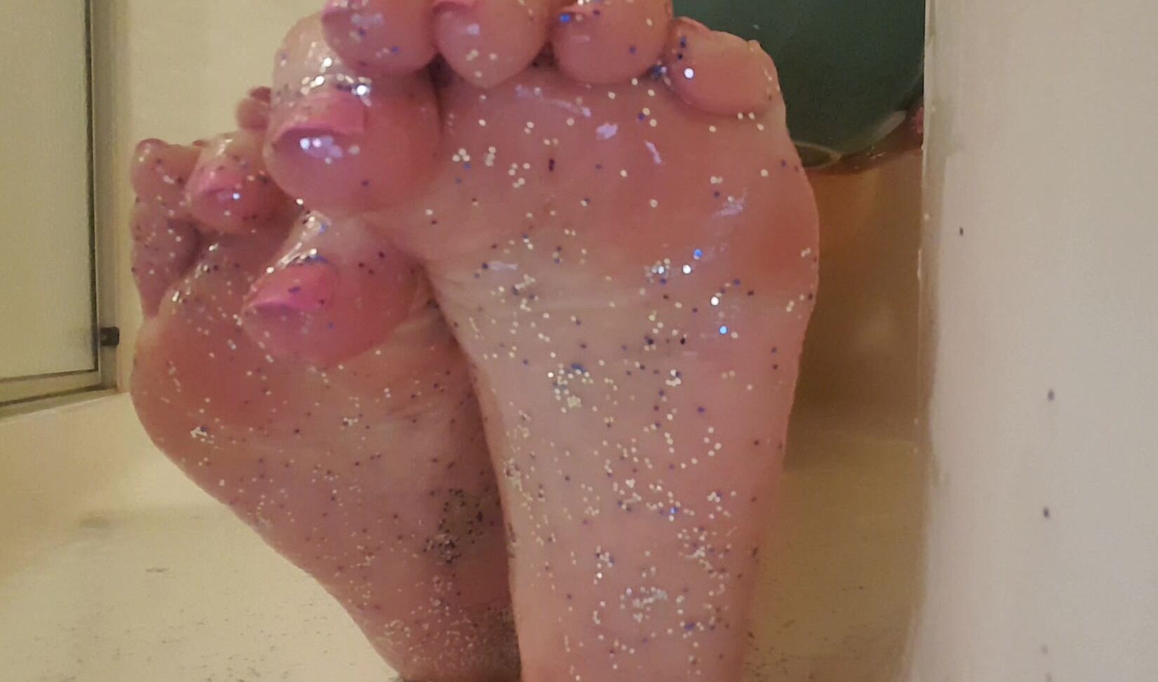 Frostyprincess Naked Glitter Feet