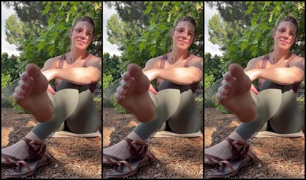 Nina Aka Fityoginina Onlyfans I Took This Lil Vid This Morning After Running A Few Errands The Sun Is Really Heating Up Early The