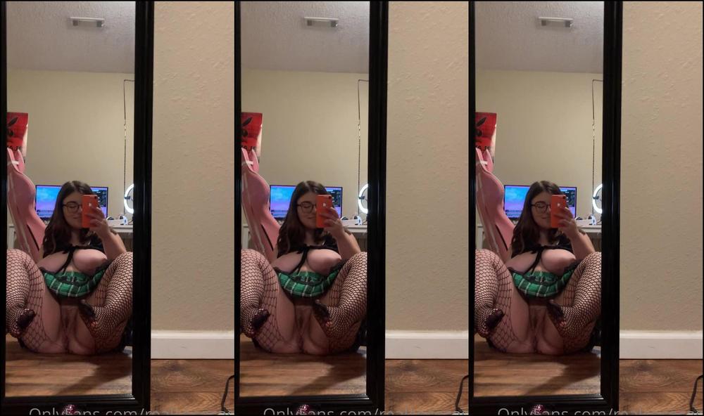 Realcococash 2253651883 10 22 2021 Sorry For The Awkward Angles My Dildo Doesn T Stick To My Floor