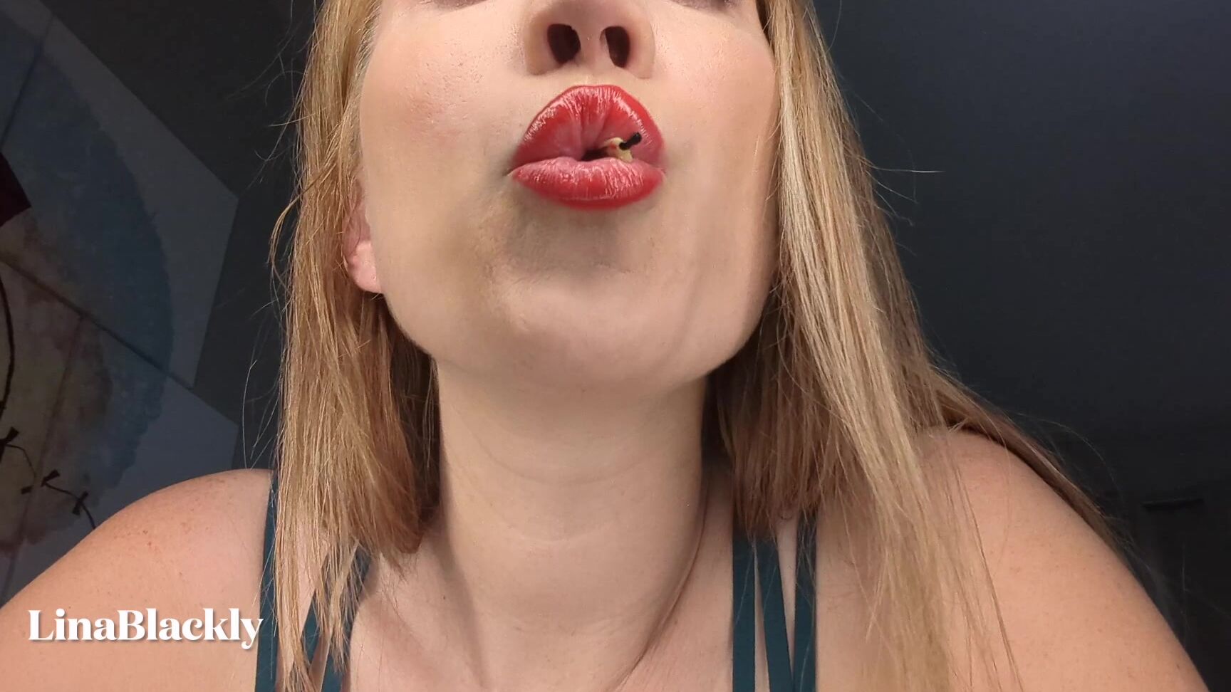 "LinaBlackly" giantess, mouthfetish, shrinkingfetish, tonguefetish, vore shrunken boyfriend vore giantess Manyvids