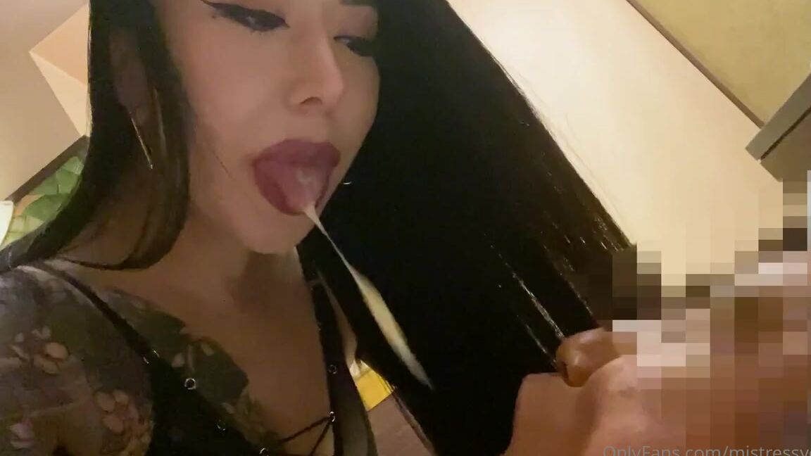 Mistressyouko Findom 10 28 2024 Onlyfans Video Come Here My Hungry Boy