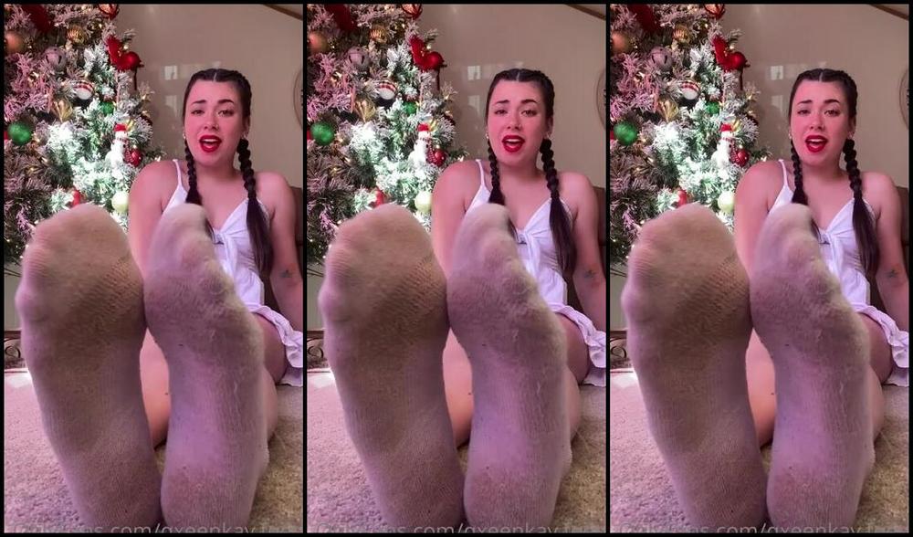 Qxeenkay Feetts Onlyfans Do You Like Stinky Socks This Vid Is For You Then