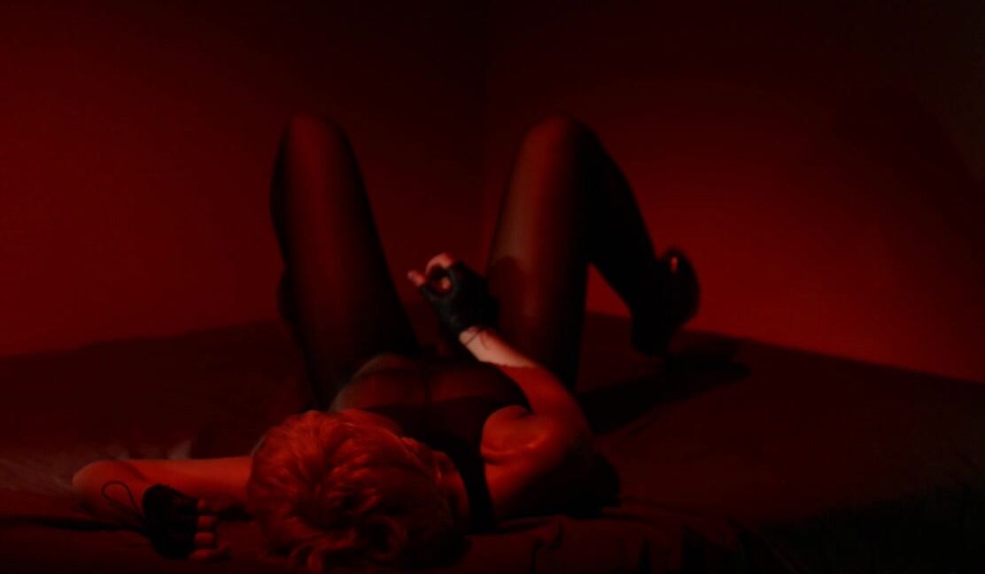 Straplessdildo 12 11 07 Tiffany Shadow Of A Realdoe Solo Session