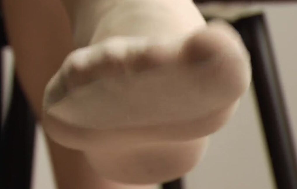 business girls feet 1080p da lang stinky sneakers socks nylons and ripe feet full Clips4Sale