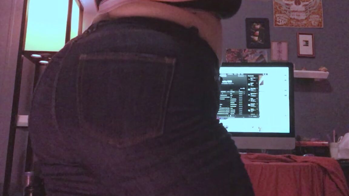 Jeans Fetish, Twerk, Butts, BBW Ass Worship, Big Ass troublexxx tease in tight jeans ManyVids