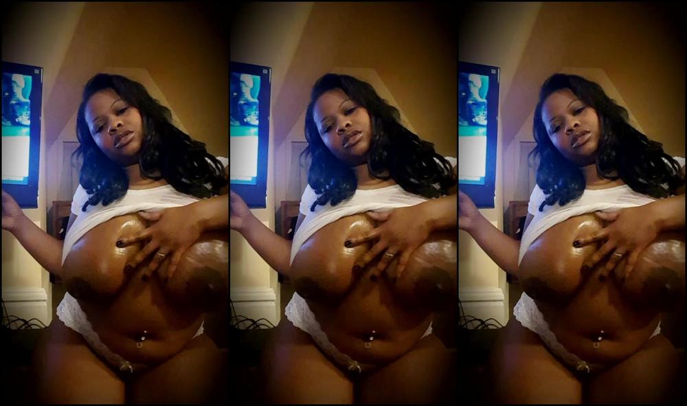 Renelove Rene Love Oil An Water Boob Play