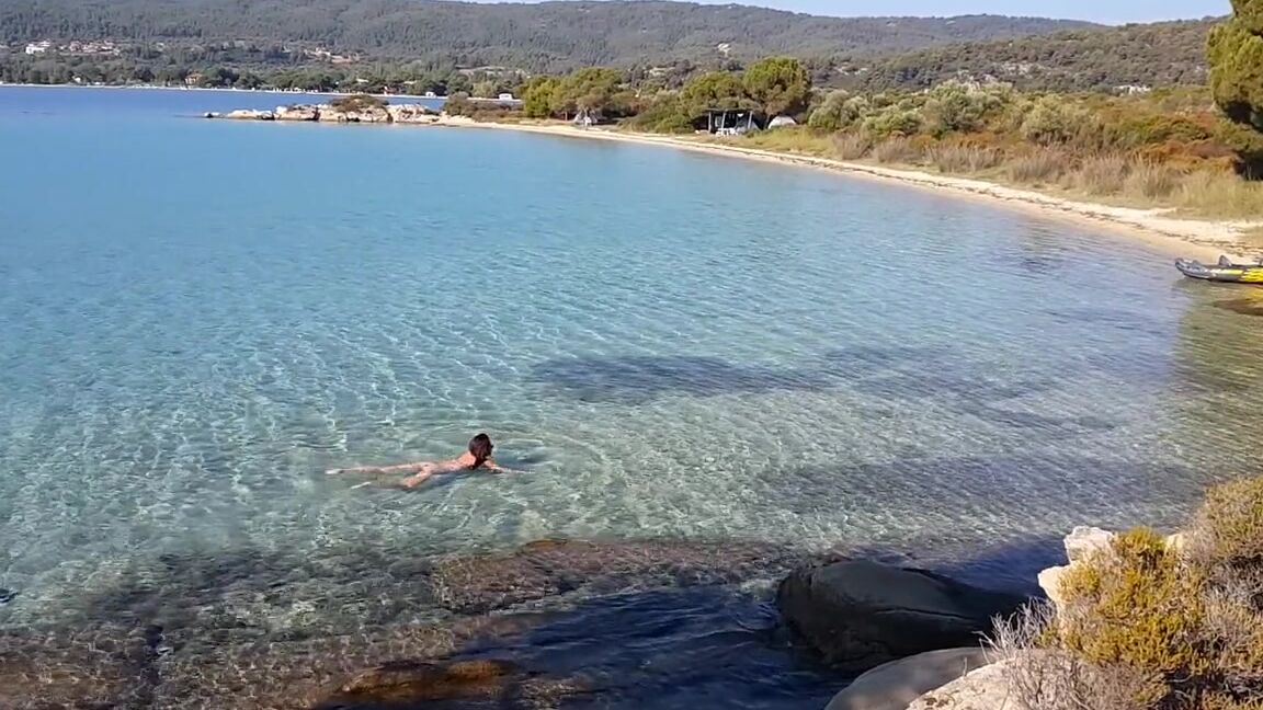 dream4angel nude photo session on an unpopulated island Pornhub