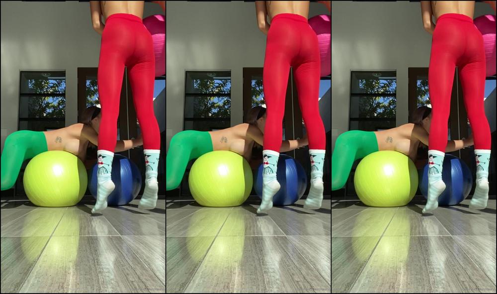 Vinaskyy Morning Yoga Lolll The Fun Way