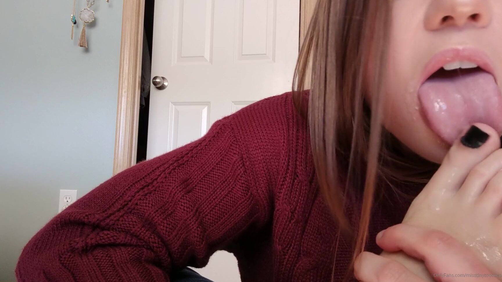 Misstinytootsies Let S Start Your Friday Morning Off Right With A