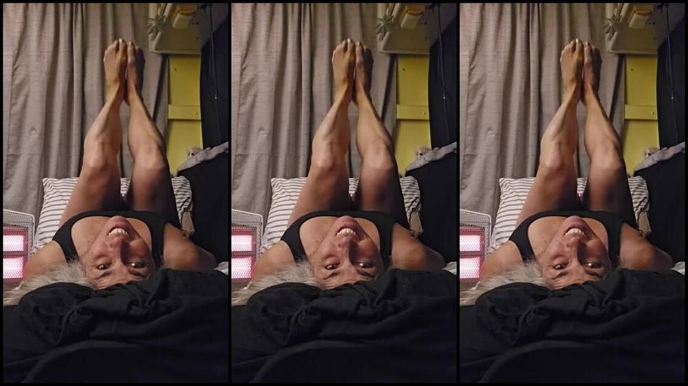 Flirtygirl370Z Nicknamed Flirtygirl370Z Onlyfans Stretching Before Anything Makes It Better Btw A Food Rub Is Considered Stretching And Mobility