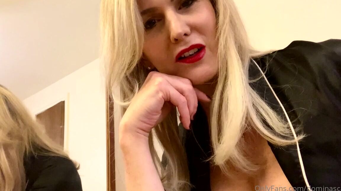 Dominascarlet I Am Getting Ready For My Night Out With Ryan Your New Stockman At Your Warehouse I Want To Ensure