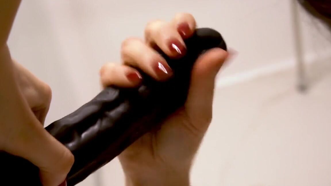 Alysanylon2 06 21 2024 Onlyfans Video To Start The Weekend Play With Me Pour Commencer Le Week Ends Joue Avec Moip