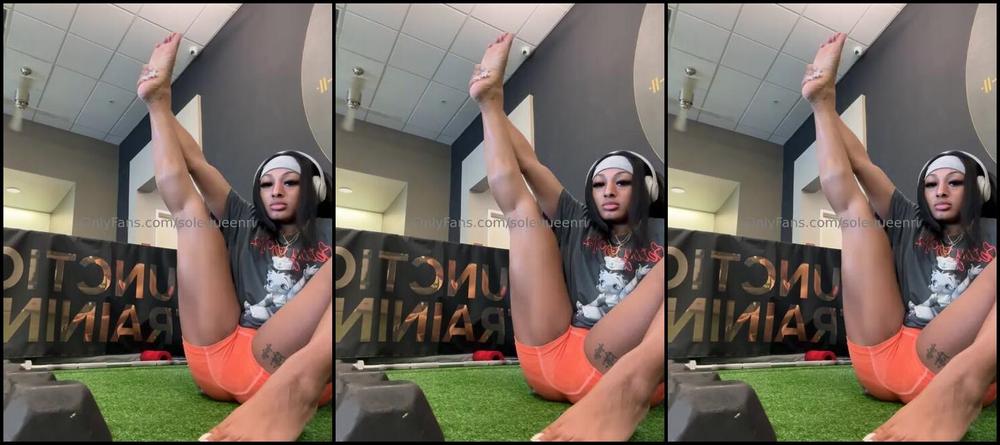 Queen Ri Nicknamed Solequeenri 12 21 2024 Onlyfans Video Chill Gym Vibes Amp Making Eye Contact With The Guys That Stare At My Feet Zkat