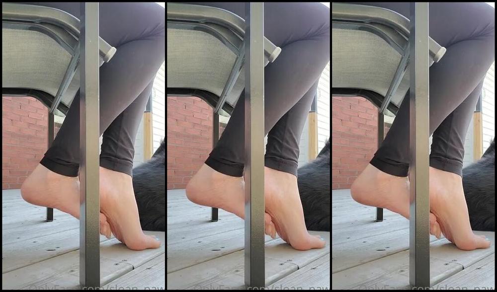 Sloans Paws Nicknamed Sloan Paws 09 27 2021 Onlyfans Video Part 2 Of Under The Chair Views