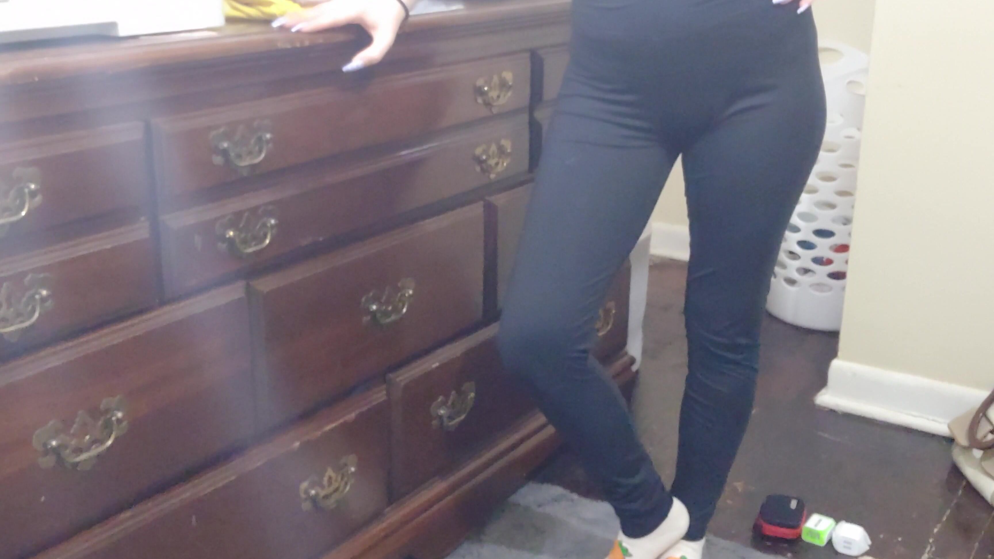 Leggings,Ass Fetish,Ass Worship,Panty Fetish,Tease & Denial lilredvelvet ex gfs leggings ManyVids