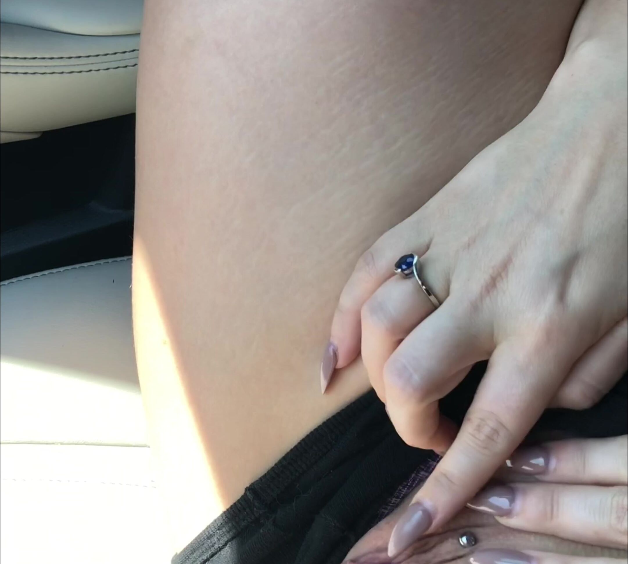 Savannah Rose Multiple Fingering Clips