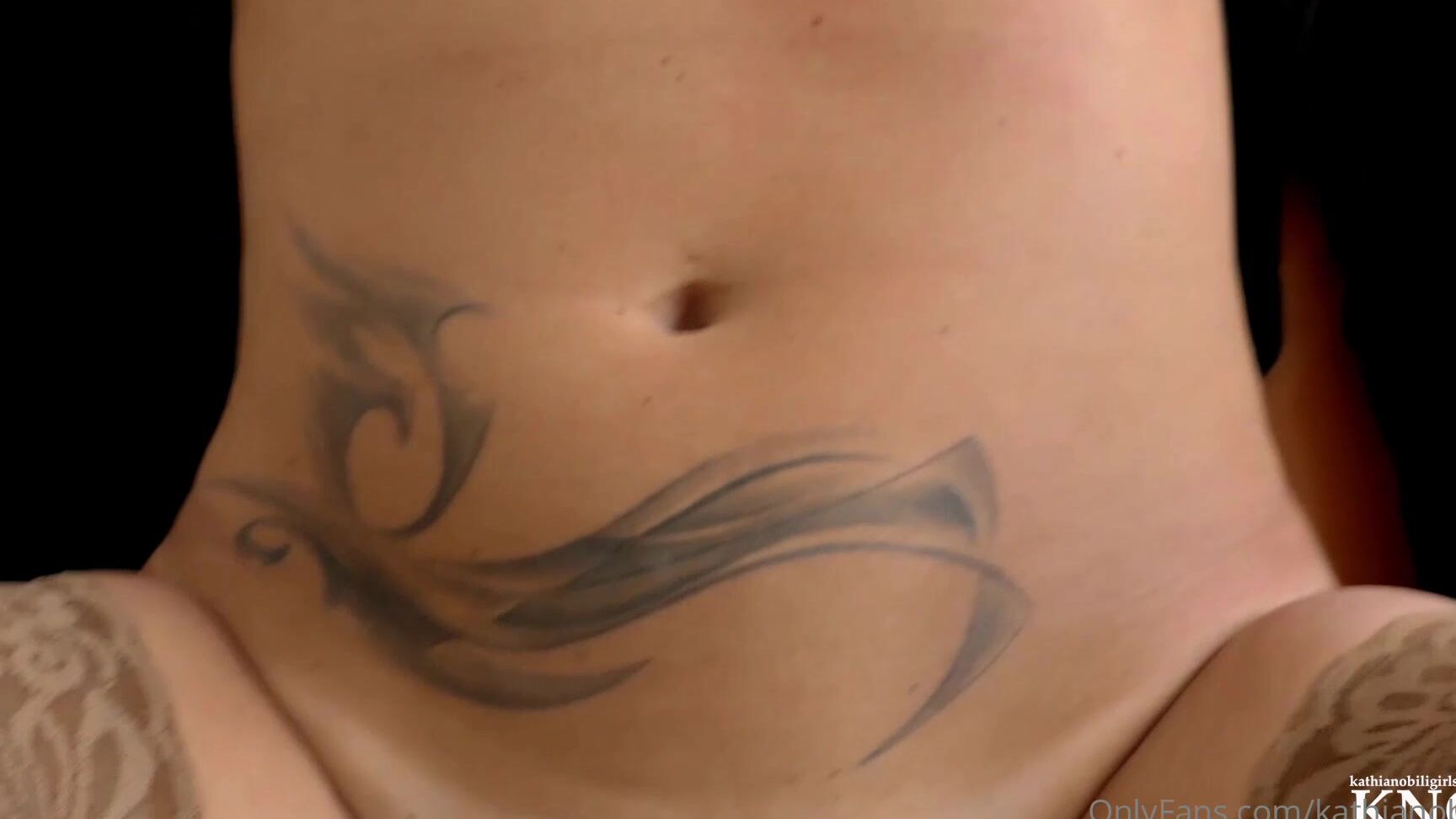 Kathianobilixx And Request N Hot Milf In Your Building You Finally Get The Chance To Show Her