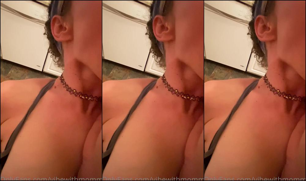 vibewithmommy-08-02-2022-2356203486-something-something-something-kitchen-suck-and-fuck-something-something-darkside.