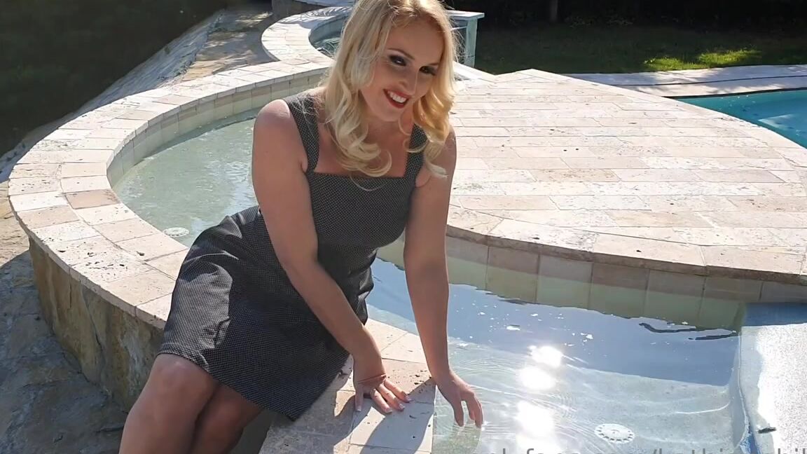 Kathianobilixx Findom 05 08 2019 Onlyfans Video The Glam Pic Are Getting Ready But Already Now I Can Promise Youll Be The First