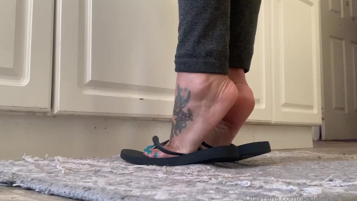 Goddessmonica00W Onlyfans Up Close Per Your Requestp