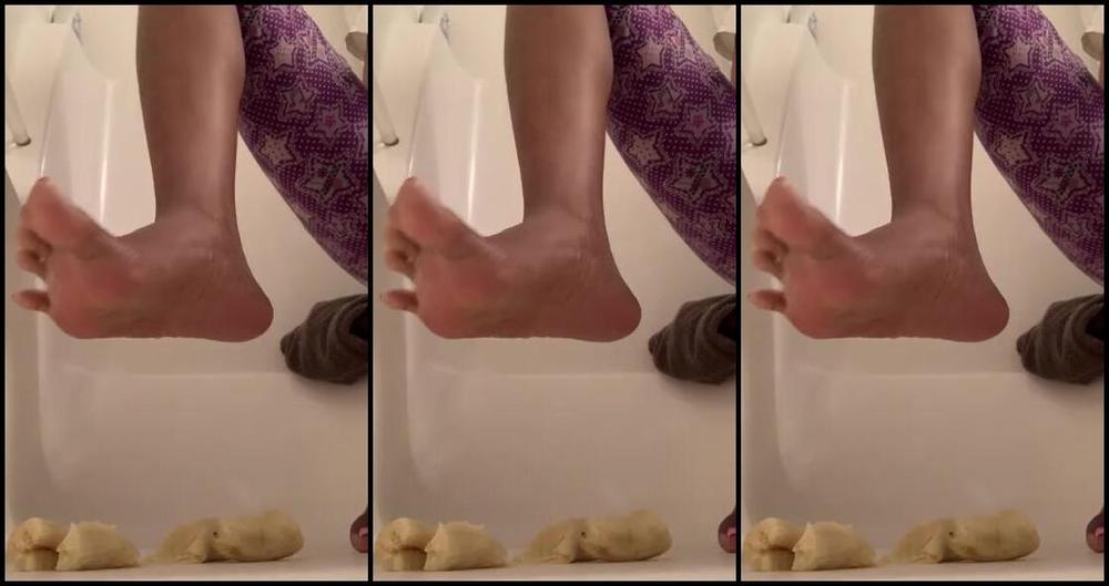 Goddess Dee Aka Welovedee Onlyfans Banana Smash