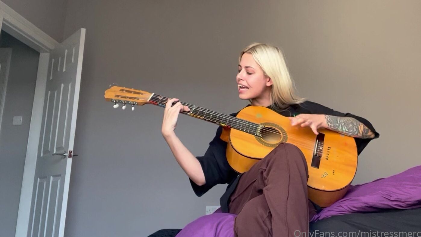 Mistress Mercy Posting This Because I M Obsessed With My Own Voice Don T W