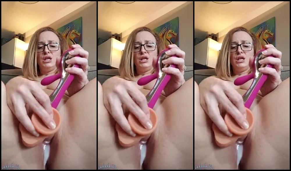 Kinkykatlive Nicknamed Kinkykatlive Onlyfans Cum With Me 1119 Dont Forget To Hit That Like Button To Own A Copy Please Tip 5 On This Post