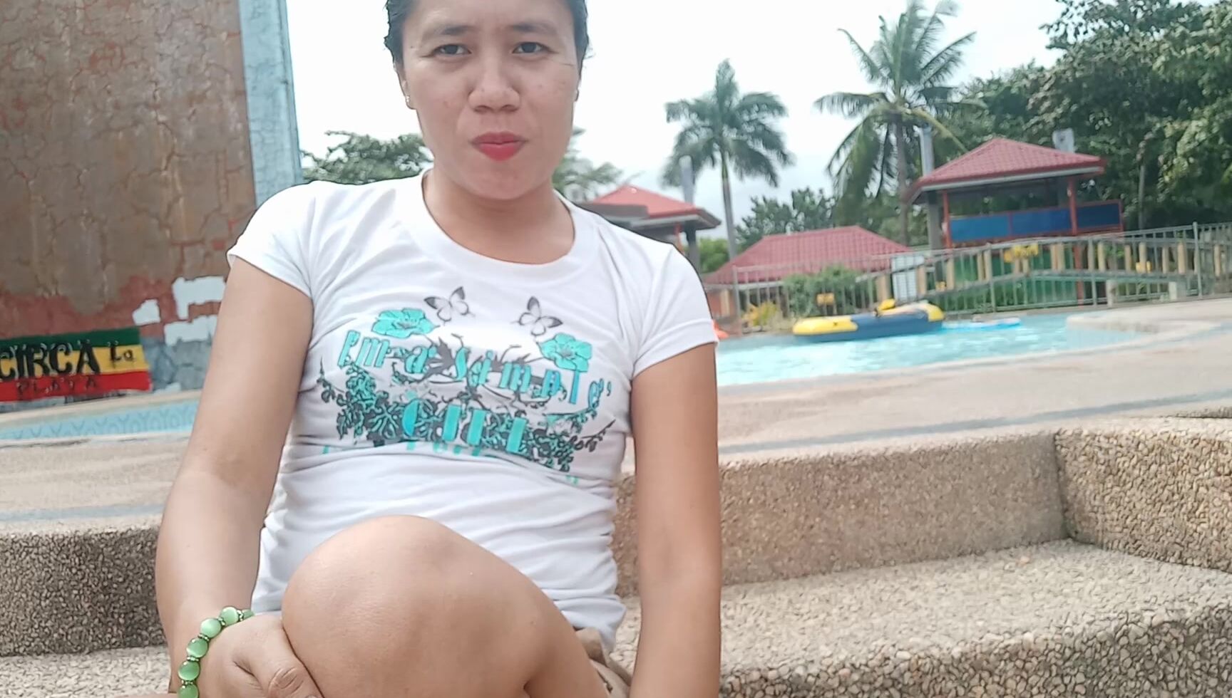 Cummybaby P Outdoor In Public Swimming Pool