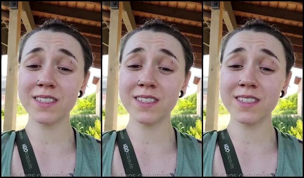 Missarcanaplus Nicknamed Missarcanaplus Onlyfans The Garden 1