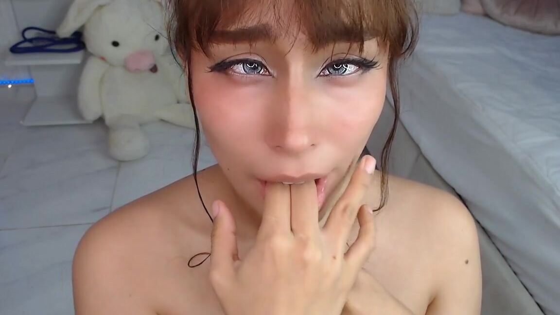 Deepthroat, Gag Reflex, Gagging, Pee, Running Gag sweetalienbunny school girl learns dirty things ManyVids