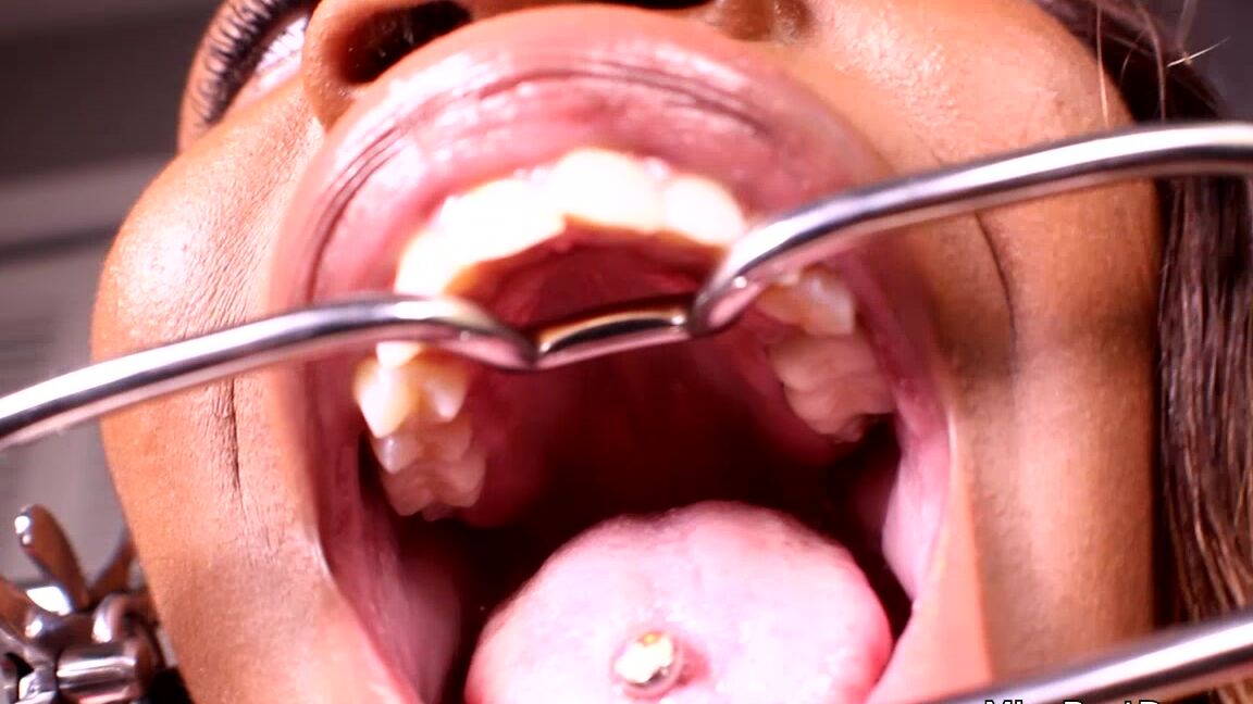 Bratperversions Inside Harmonie S Mouth