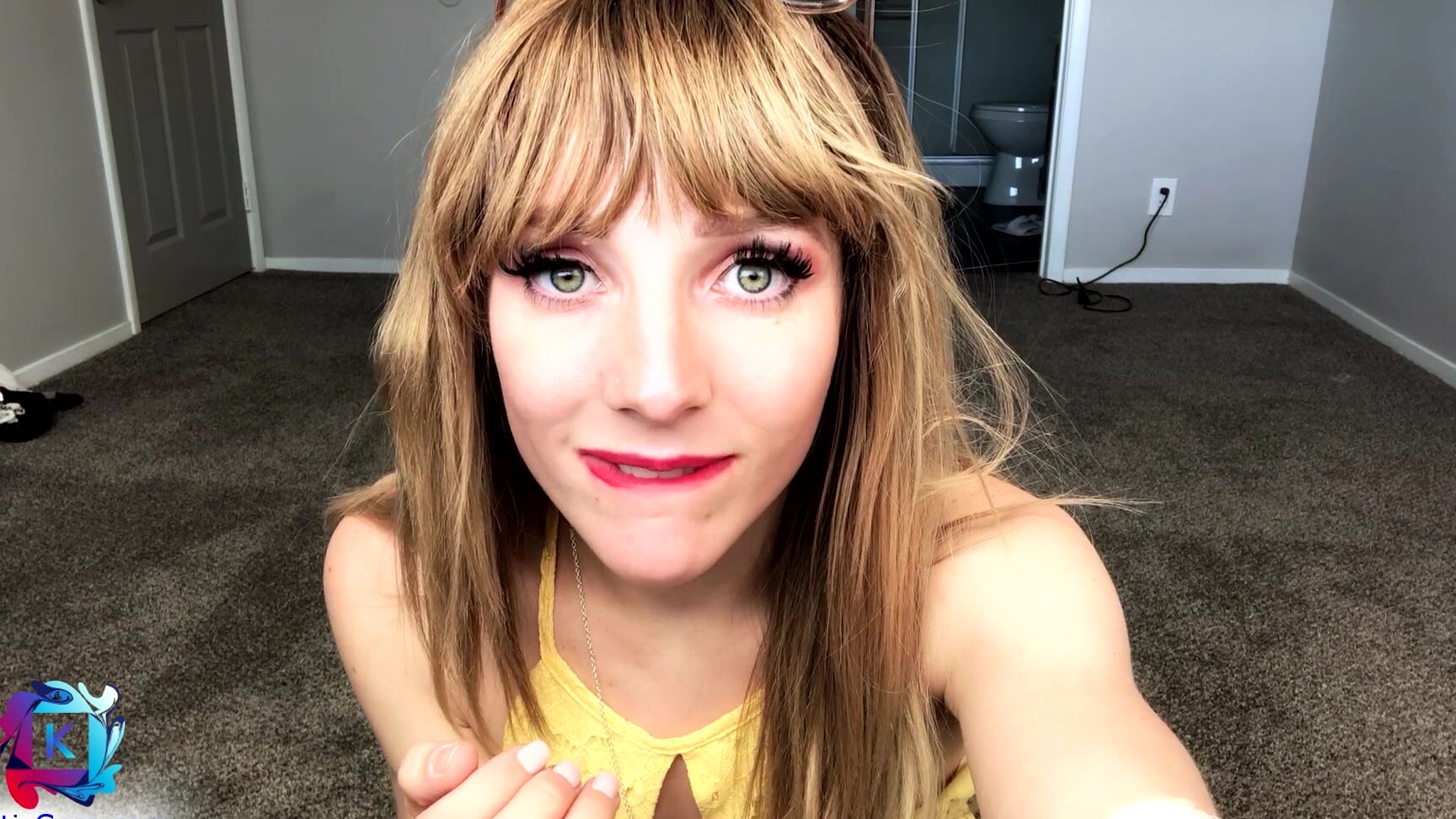 Kristie Bish Cumming With The Movers