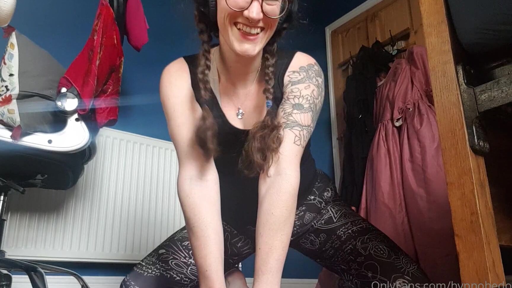 Hypnohedonista Muscle Bimbo Diary If Tips Reach Then I Ll Make Sure I Record The Orgasm