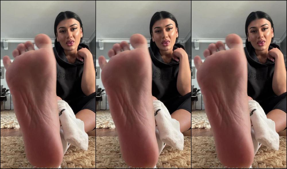 Feetbysvett These Feet Miss You Baby