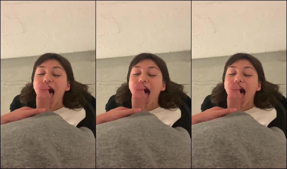 Anaroseofficial Sucking Dick In The Stairwell Of My Apartment Lol